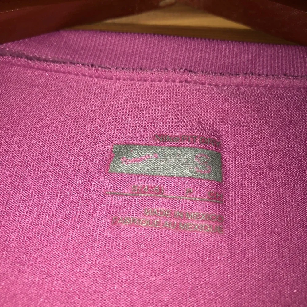 Nike dry fit top